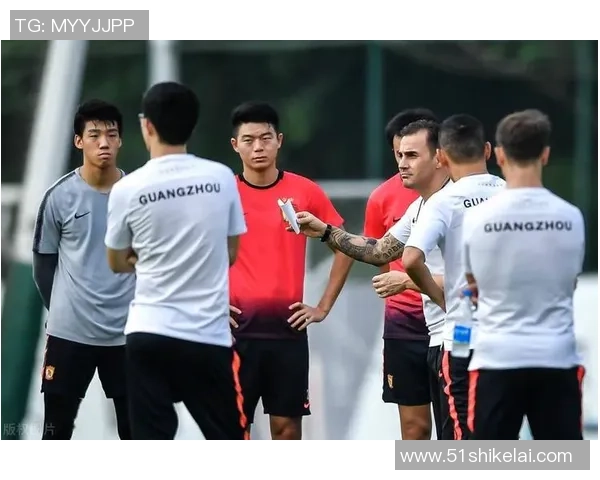 足球明星剪辑模板图片创意设计灵感分享助你打造精彩视觉作品 足球明星剪辑模板图片创意设计灵感分享助你打造精彩视觉作品